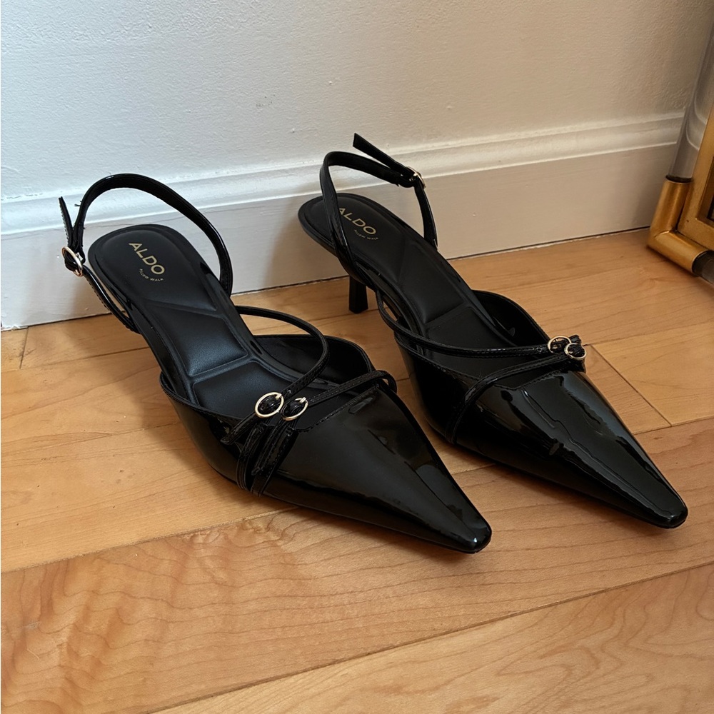 Aldo Glossy Black Pointed Heels